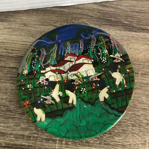 Mexican Hand Painted Clay Decorative Plate - Picture 1 of 11